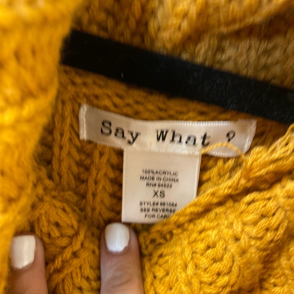 Sweaters - Picture 3 of 3
